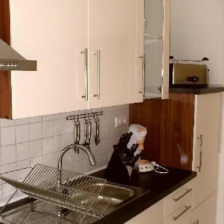 Ferienwohnung Luppesuite Kunstlerviertel Altlindenau Apartment