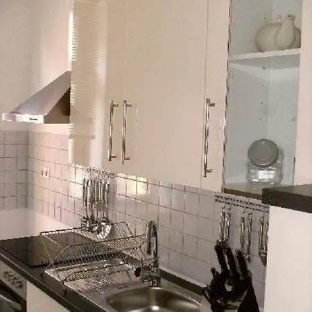 Ferienwohnung Luppesuite Kunstlerviertel Altlindenau *